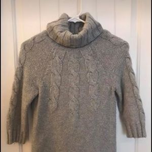 Women’s Gap Sweater